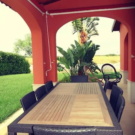 Villa Dei Fenicotteri -Resort Marinagri Villa