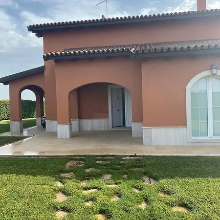 Villa Dei Fenicotteri -Resort Marinagri *