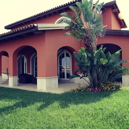 Villa Dei Fenicotteri -Resort Marinagri