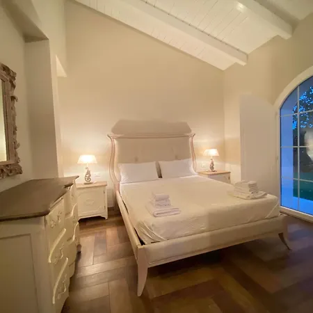 Villa Dei Fenicotteri -Resort Marinagri * 波利科罗